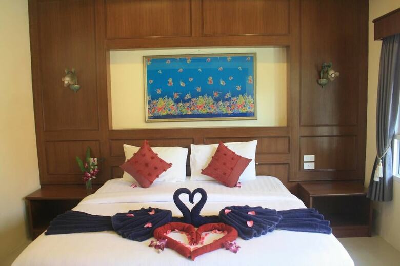 Hotel Tamarind Twin Resort