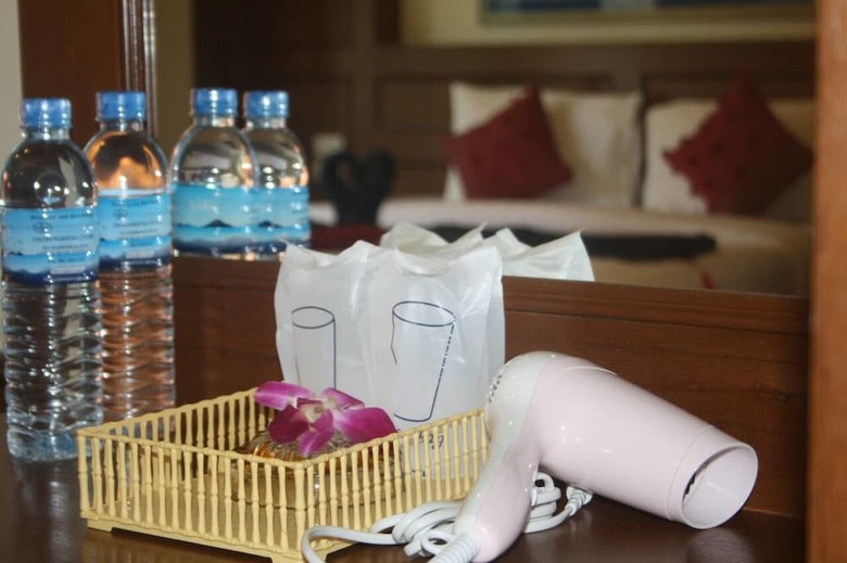 Hotel Tamarind Twin Resort