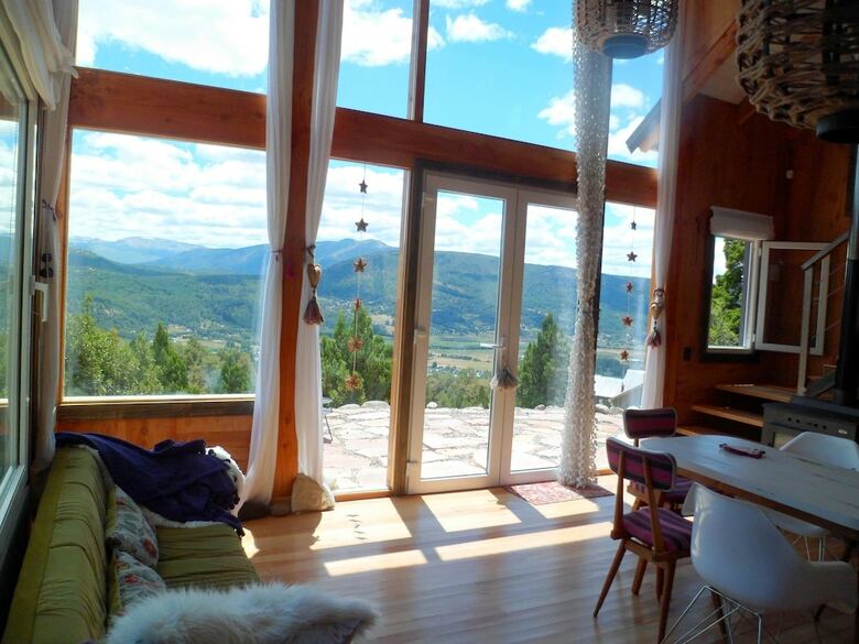 Un Vist�n Modern Mountain Home