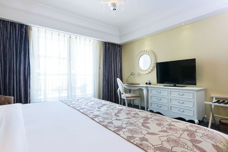 Hotel Mercure Xiamen Exhibition Centre
