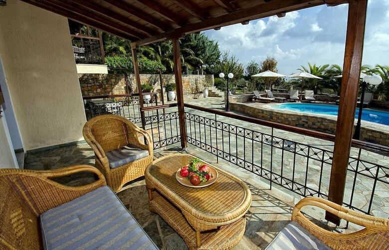 Vatellis Villas