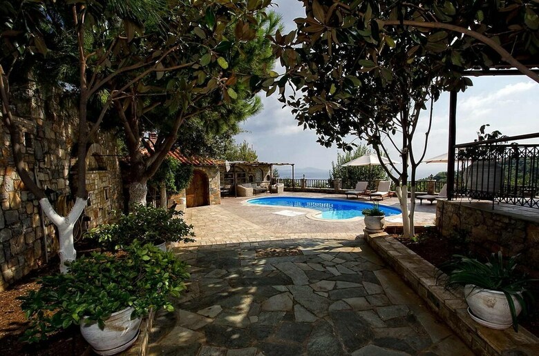 Vatellis Villas