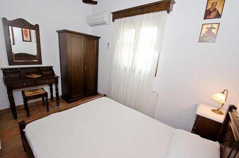 Vatellis Villas