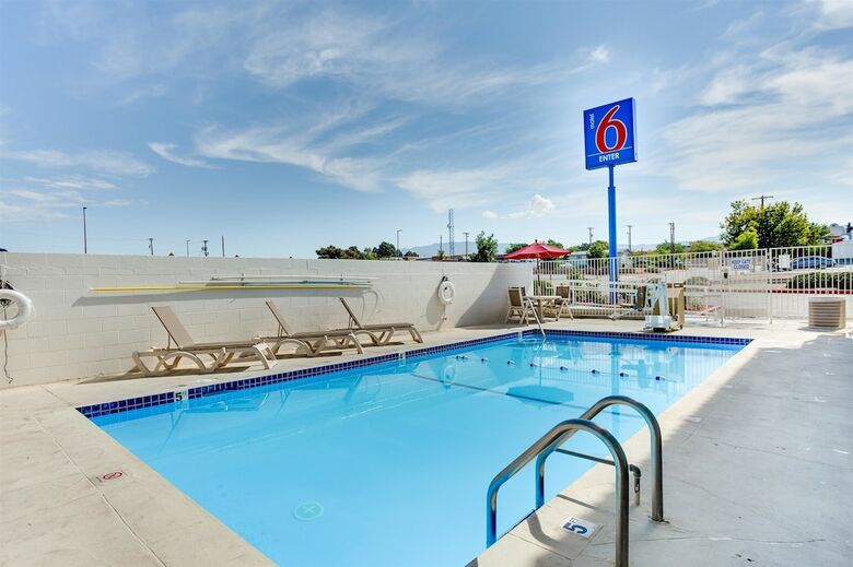 Motel 6 Albuquerque, Nm - Carlisle