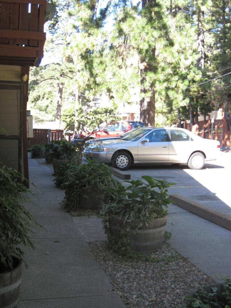 Hotel The North Shore Inn