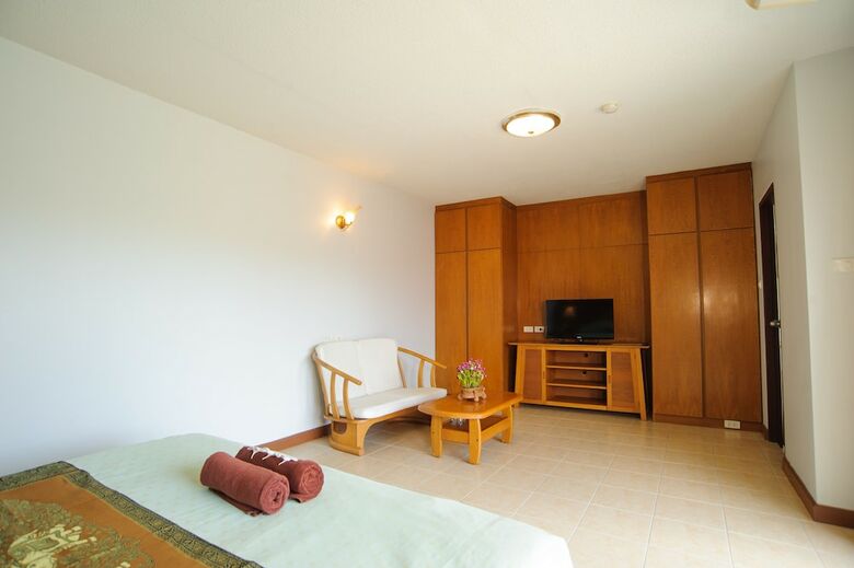 Hotel Diamond City Place