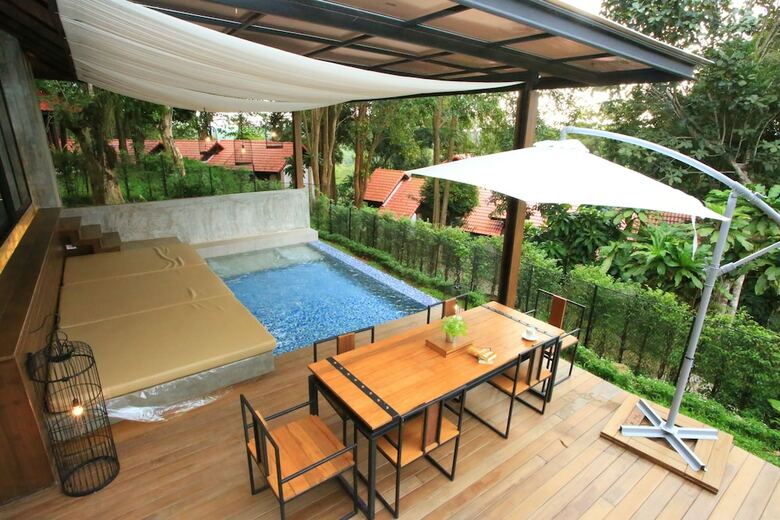 Hotel Rabbiz Hill Resort