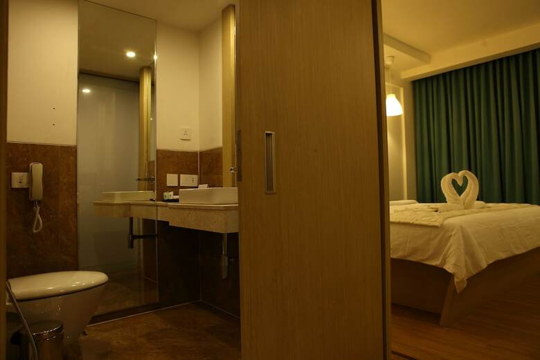 Hotel The Dunes Cochin