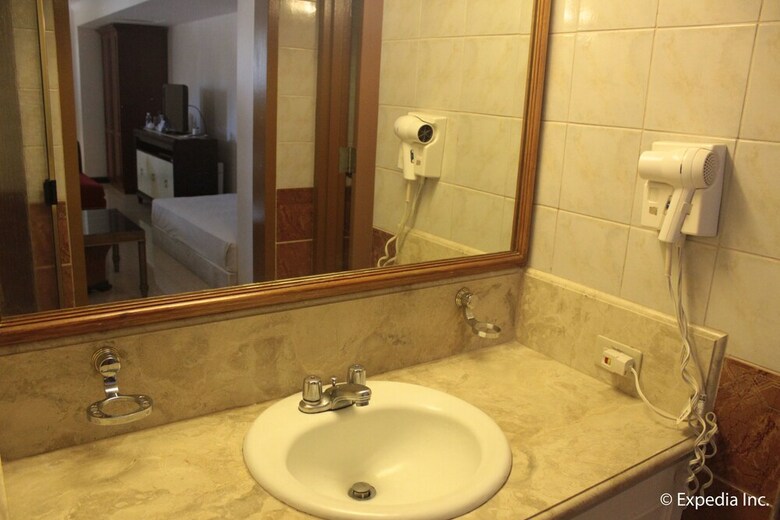 Subic Bay Venezia Hotel