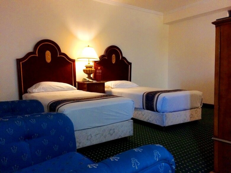 Subic Bay Venezia Hotel