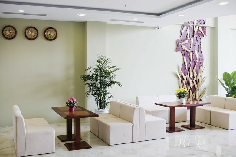 Green House Hotel