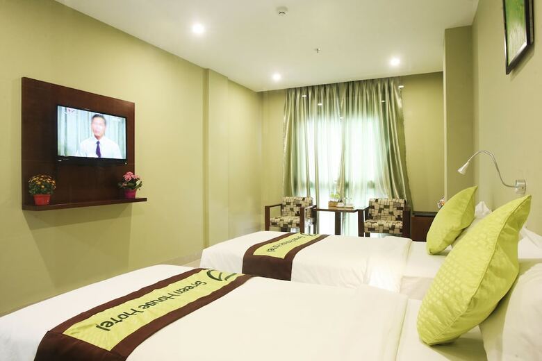 Green House Hotel