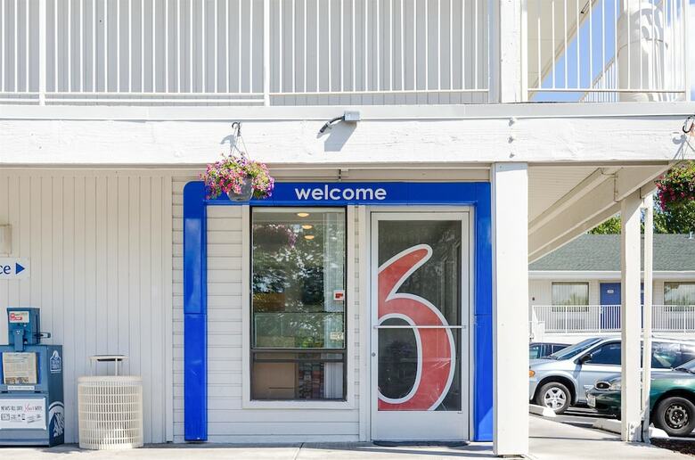 Motel 6 Tacoma, Wa - South