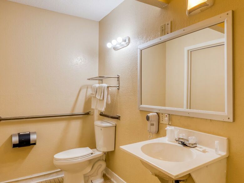Motel Haven Inn & Suites
