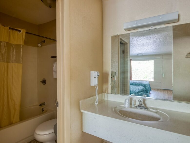 Motel Haven Inn & Suites