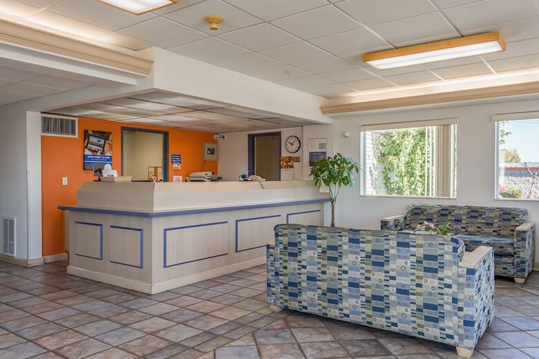 Hotel Motel 6 Redmond, Or