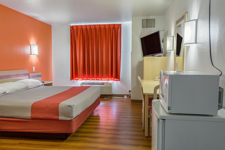 Hotel Motel 6 Redmond, Or