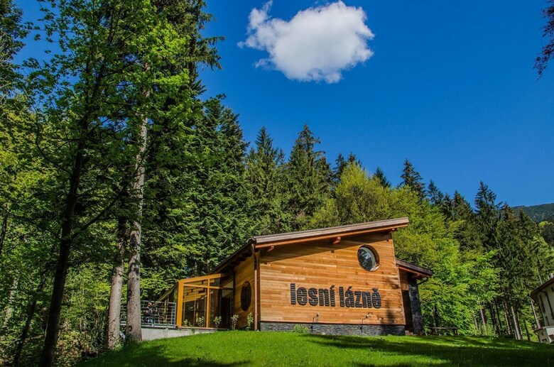 Horsk� Hotel ?eladenka