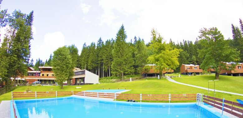 Horsk� Hotel ?eladenka