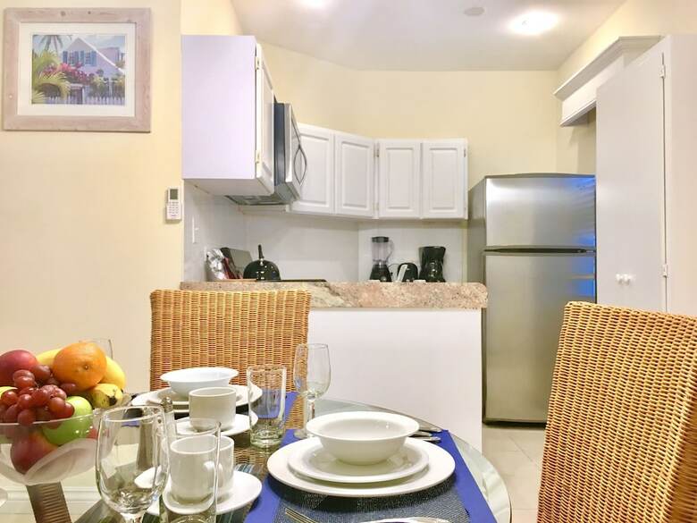 Apartamento Sandyport Beach Resort