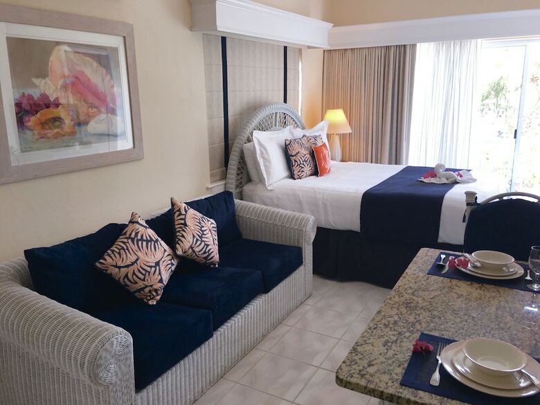 Apartamento Sandyport Beach Resort