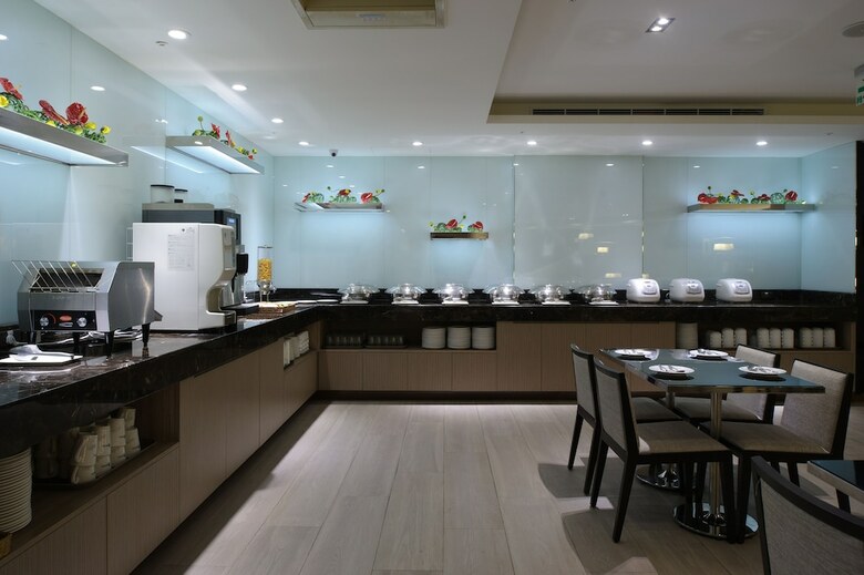 K Hotel Dunnan