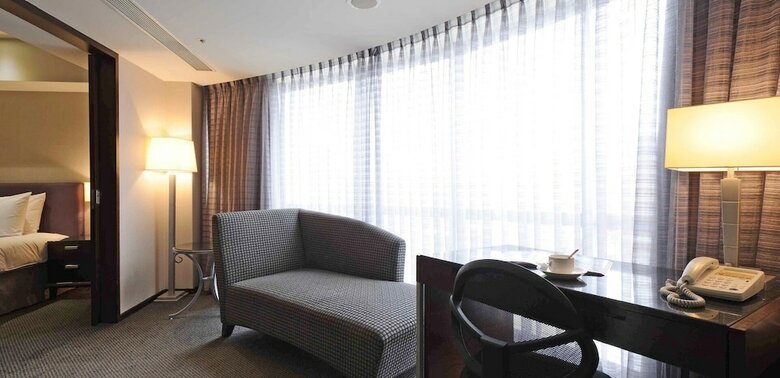 K Hotel - Yunghe
