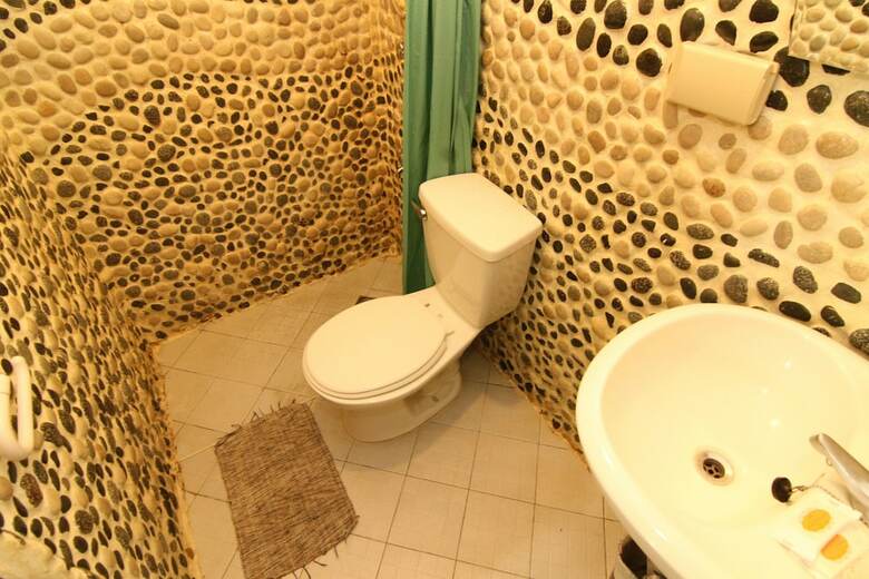 Hotel Bahay Ni Tuding Inn & Bistro
