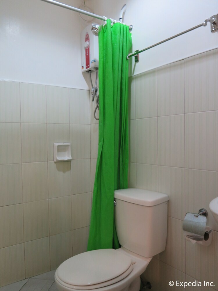 Hotel Bahay Ni Tuding Inn & Bistro