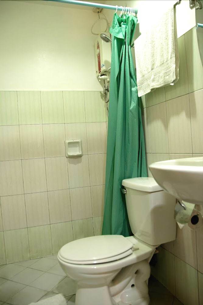 Hotel Bahay Ni Tuding Inn & Bistro