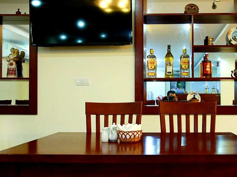 Anna Hotel