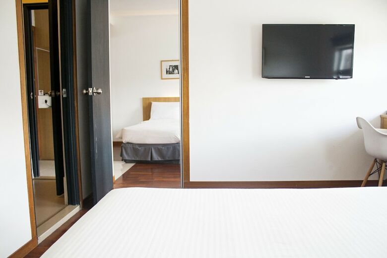 Quayside Hotel