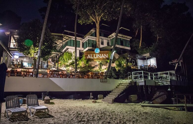 Hotel Alunan Resort