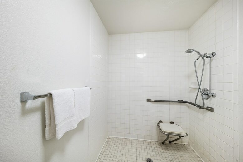 Motel 6 Greenville, Tx