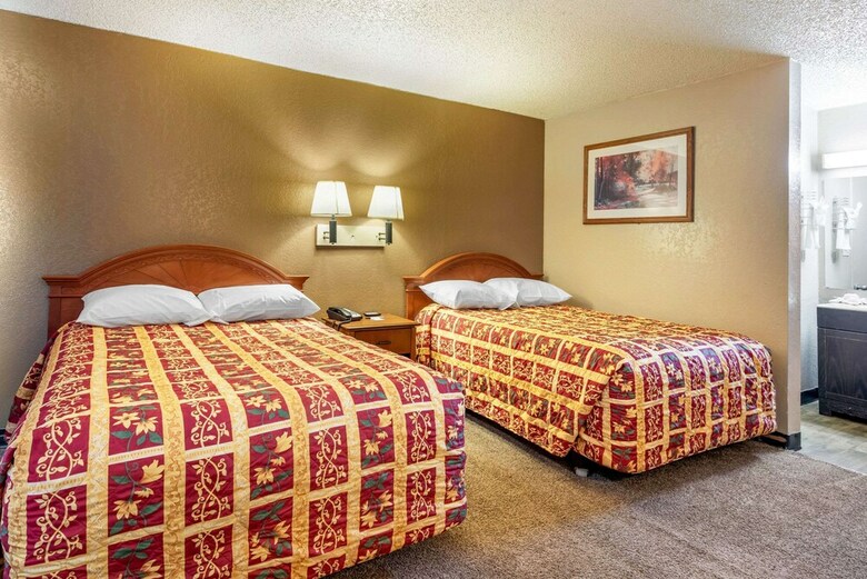 Motel Rodeway Inn Pueblo Co