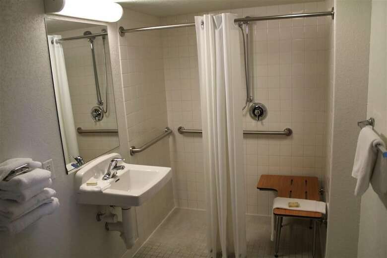 Motel Somatel Nashville Airport Hotel