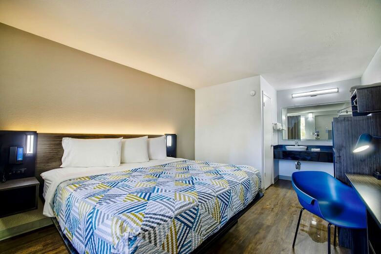 Motel 6 Jackson, Ms