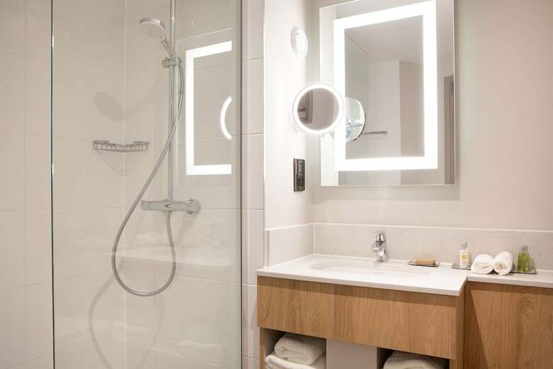 Doubletree By Hilton Hotel Southampton