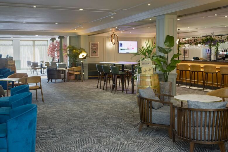 Doubletree By Hilton Hotel Southampton