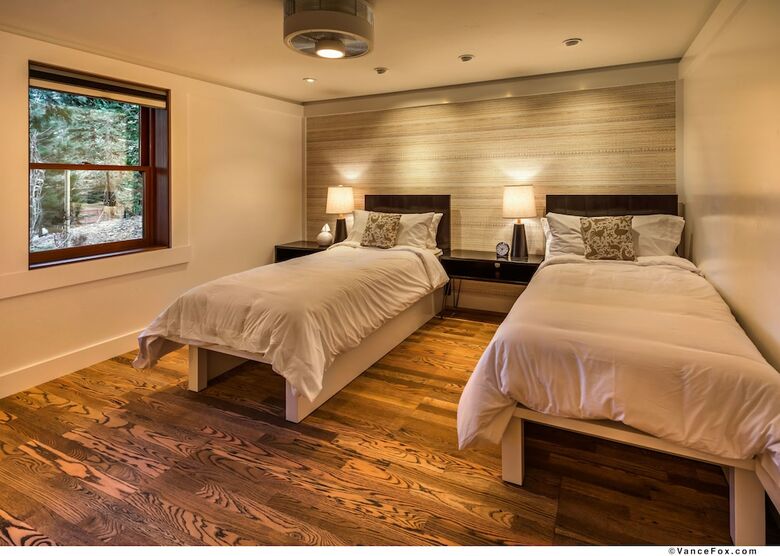 Cedar Crest Cottages