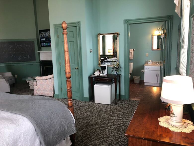 Bed & Breakfast Chambery Inn