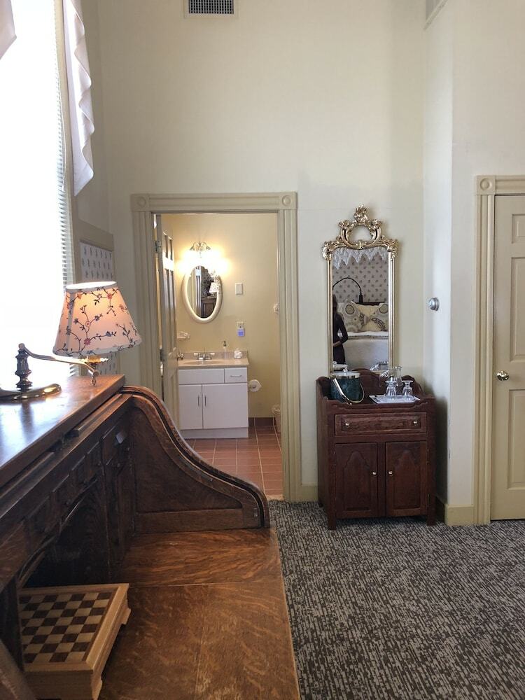 Bed & Breakfast Chambery Inn