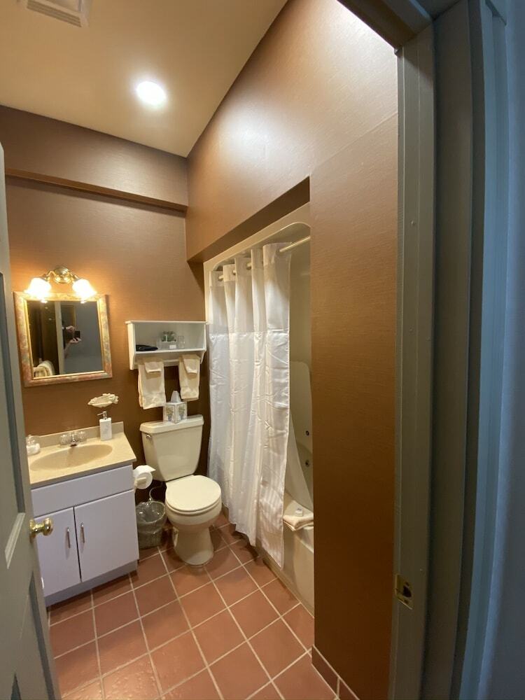 Bed & Breakfast Chambery Inn