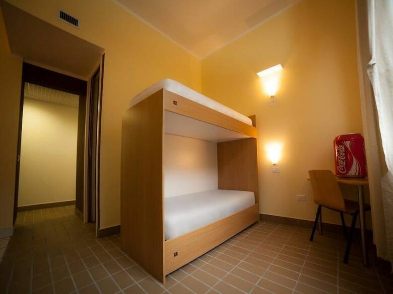 Hostal New Generation Hostel Citt� Studi