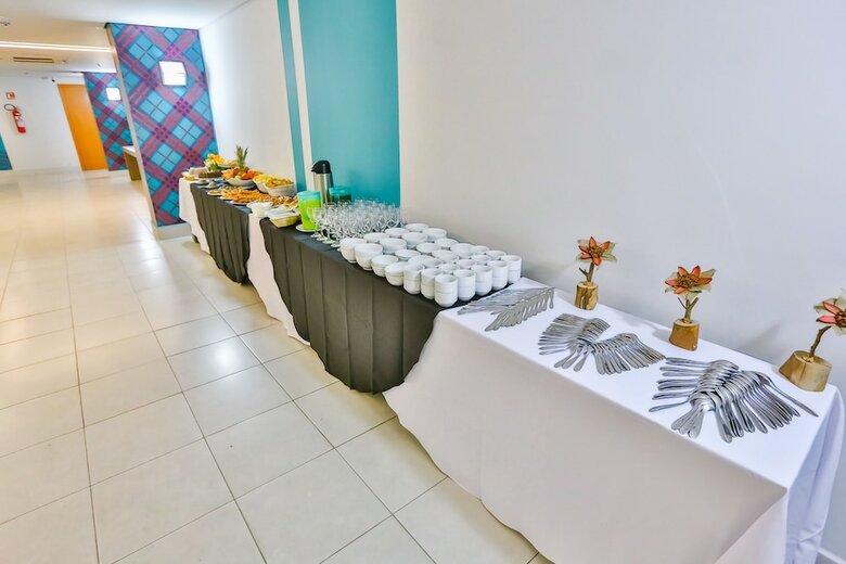 Mega Moda Hotel
