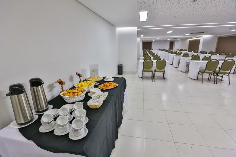 Mega Moda Hotel