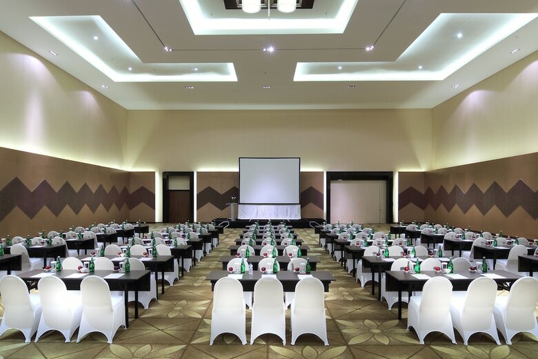 Allium Tangerang Hotel