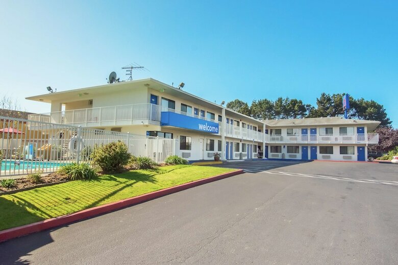 Motel 6 Arcata, Ca - Humboldt University