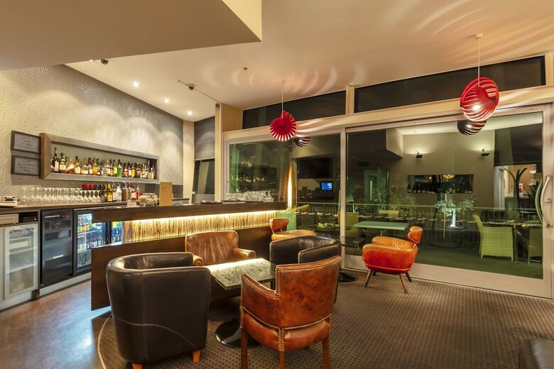 Millennium Hotel New Plymouth, Waterfront