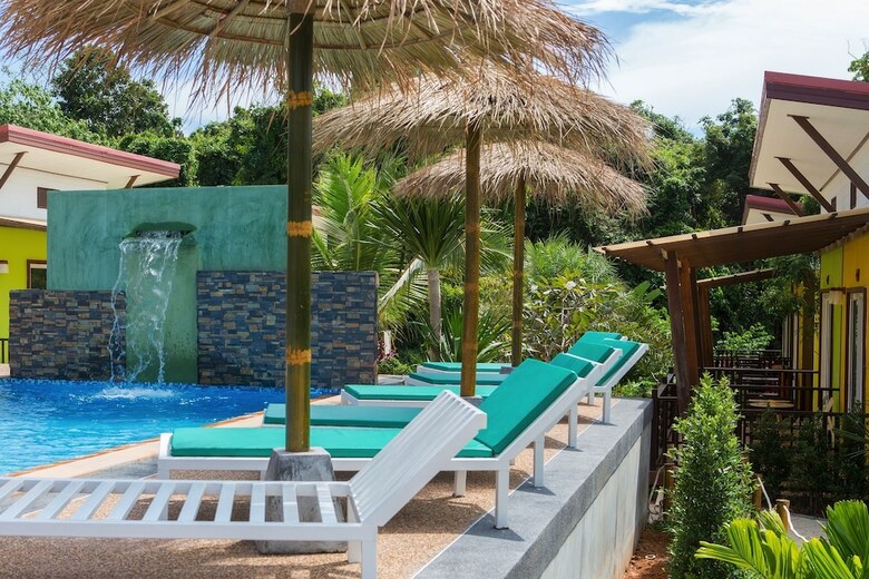 Hotel Pinky Bungalows Resort